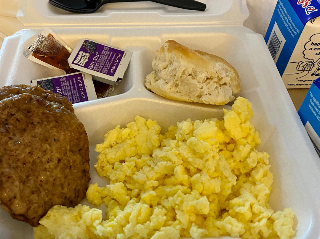 Permian Studio Apartments主图