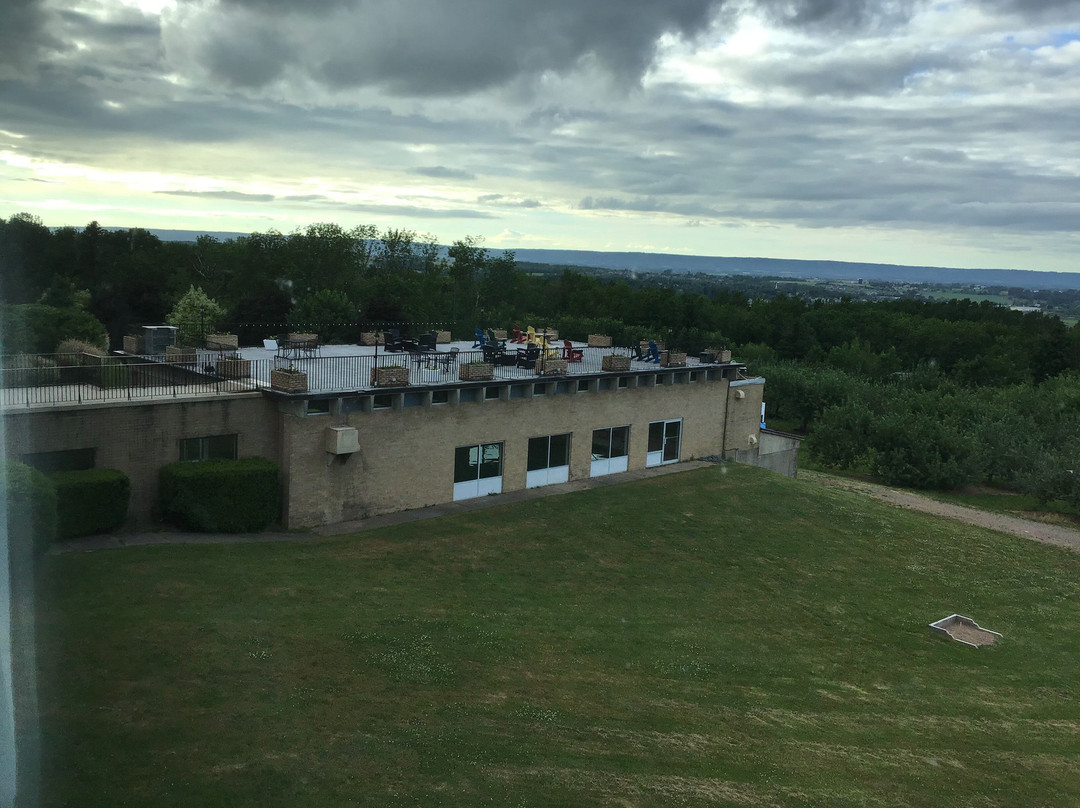 老果园spa度假酒店主图