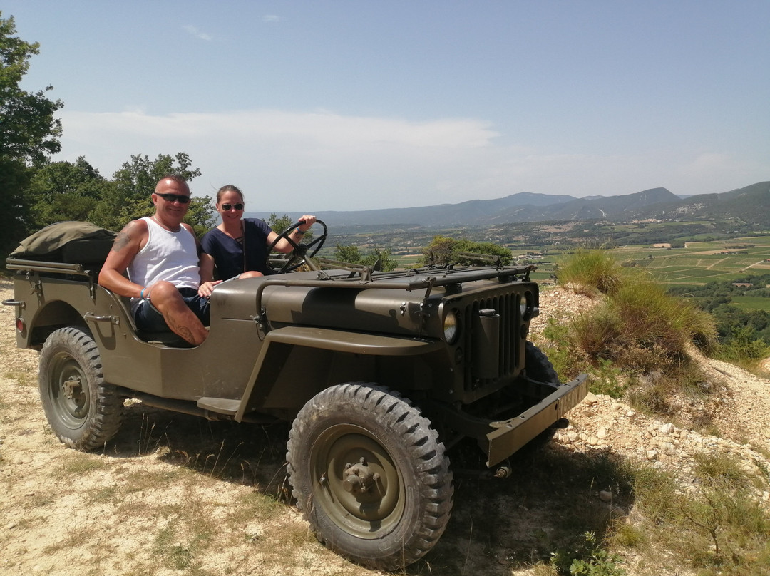 Nyons Jeep Découverte景点图片