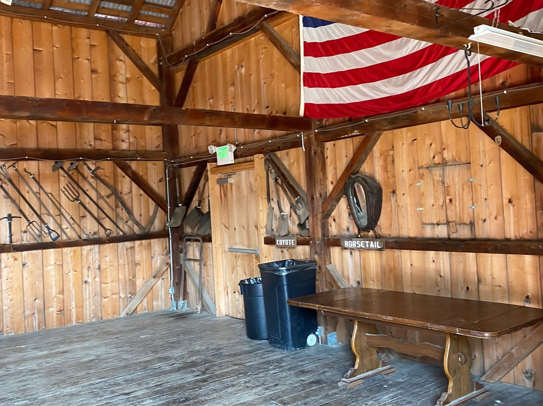 Willoughby Heritage Farm and Conservation Reserve-科林斯维尔必去景点