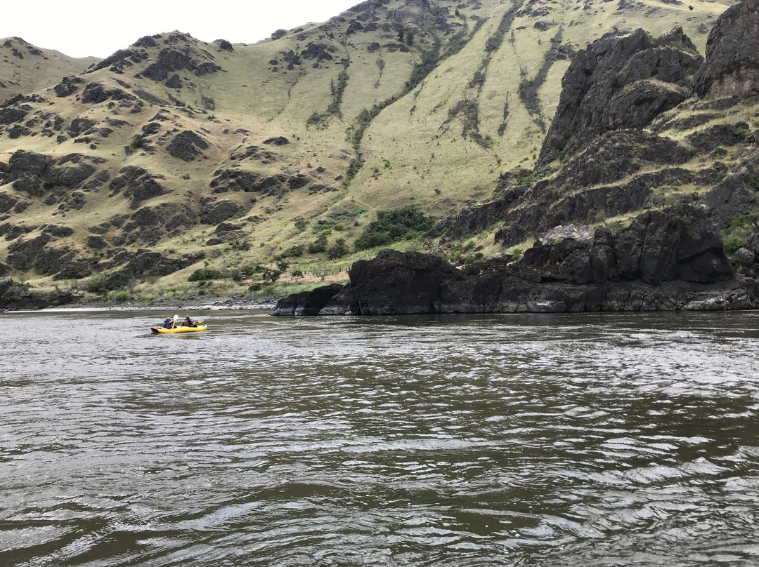 Snake River Adventures景点图片