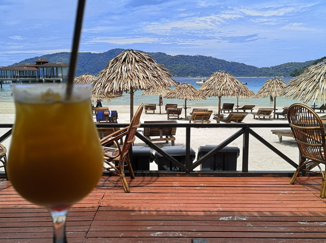 布布长滩酒店主图