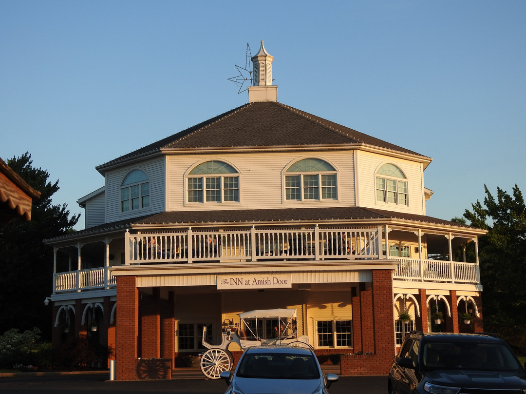The Inn at Amish Door主图
