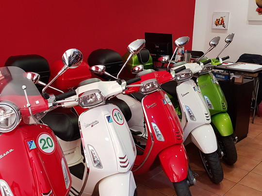 Roma Rent Scooter-罗马必去景点