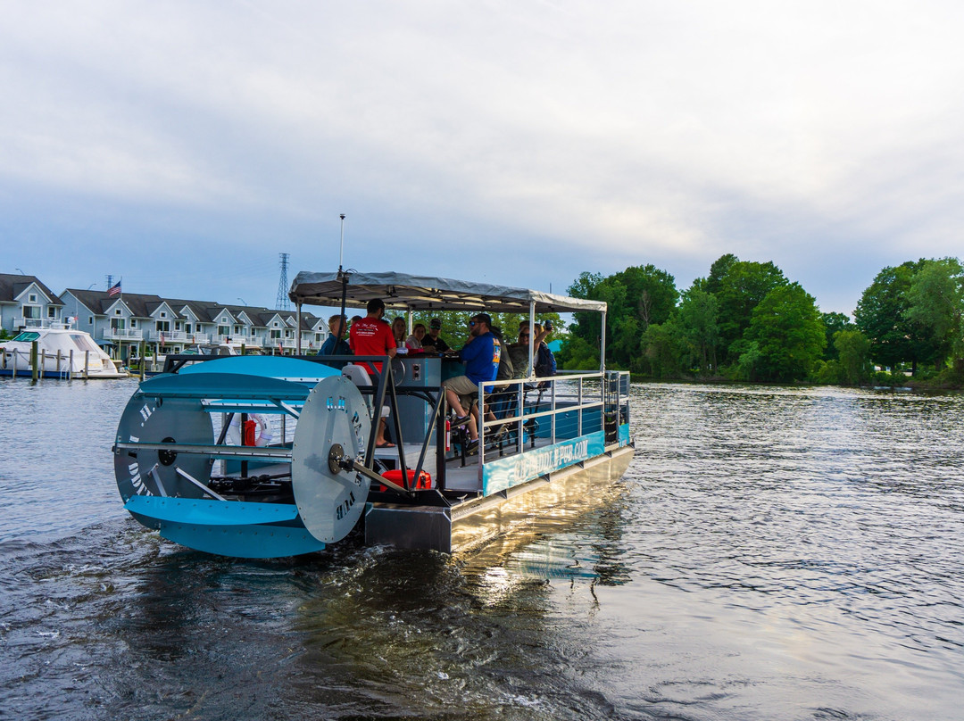 Grand Haven Cycleboat-格兰德黑文必去景点