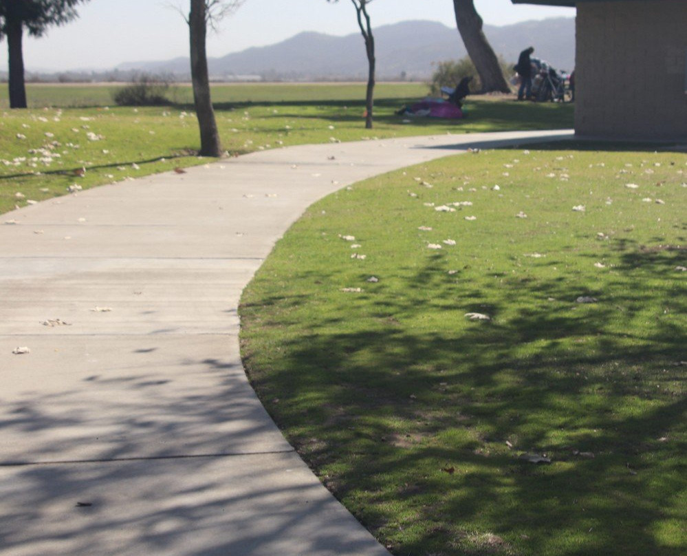 Lakepoint Park-埃尔西诺湖必去景点
