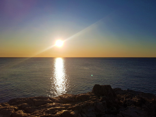 普拉酒店住宿-沃鲁德拉海滩与别墅假日酒店