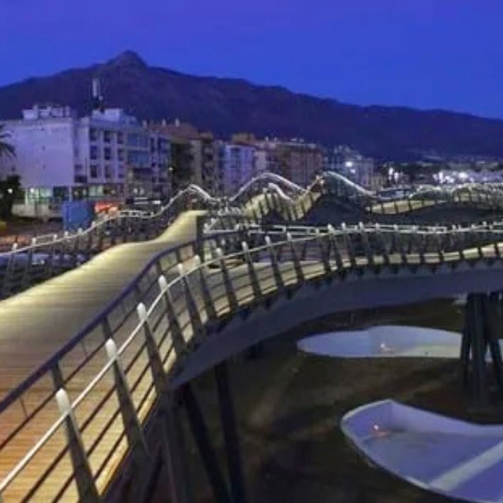 Bulevar San Pedro Alcantara景点图片