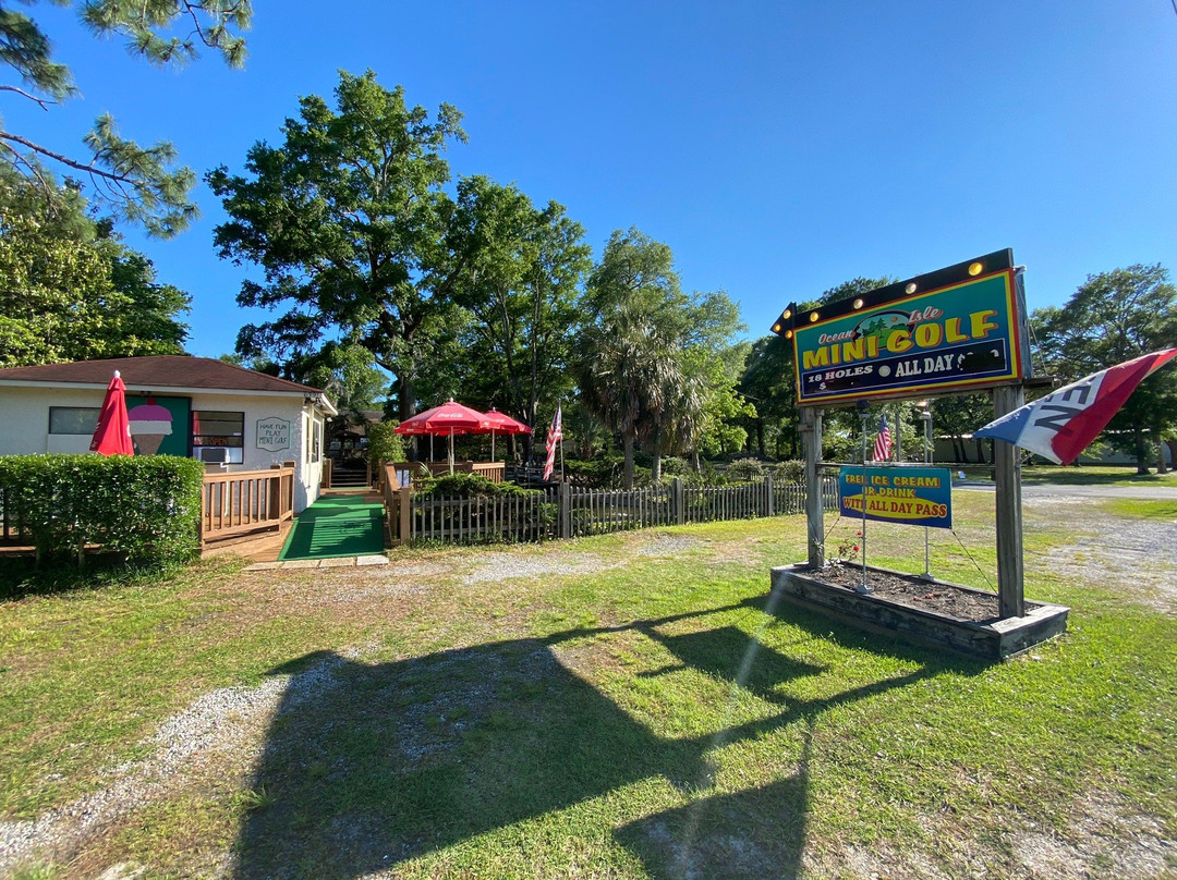 Ocean Isle Mini Golf景点图片