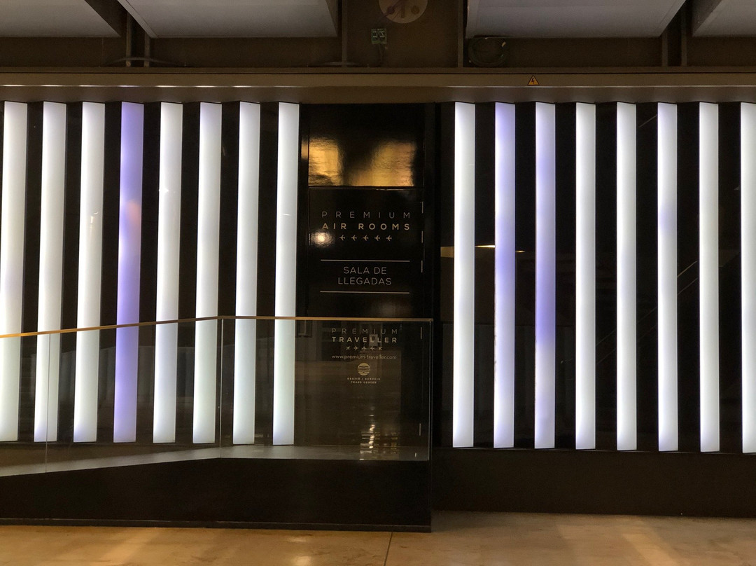 Air Rooms Madrid Airport by Premium Traveller主图