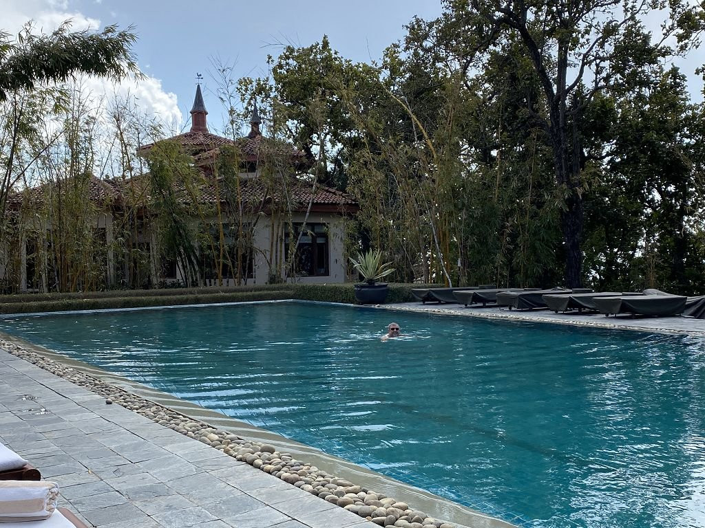 Ananda in the Himalayas主图