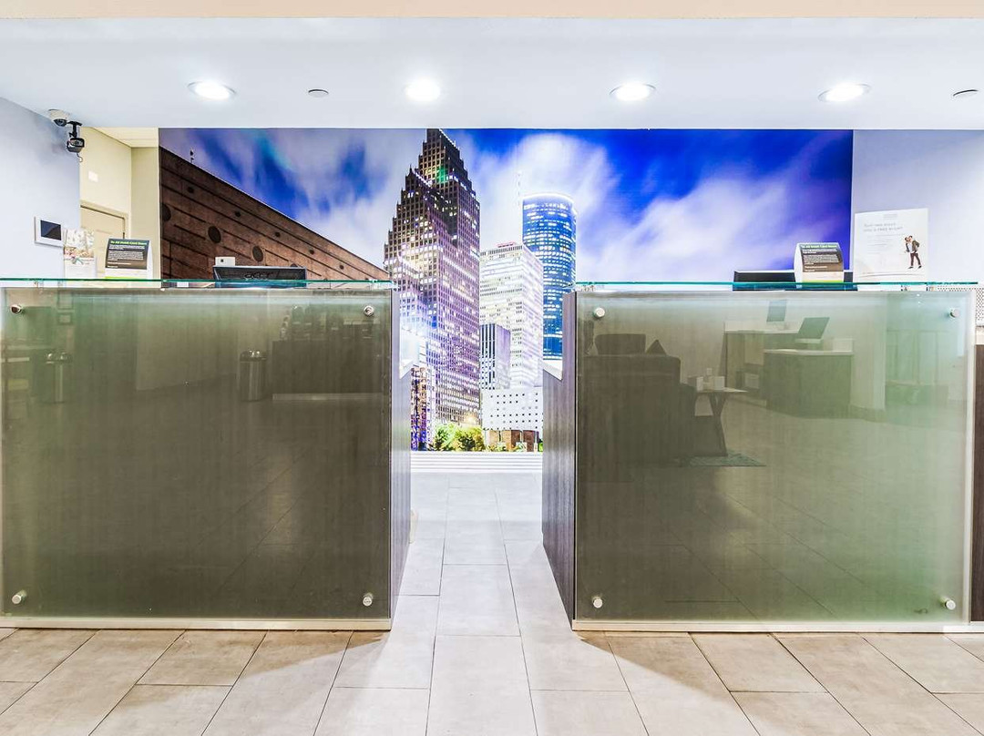 La Quinta Inn & Suites by Wyndham Tomball主图