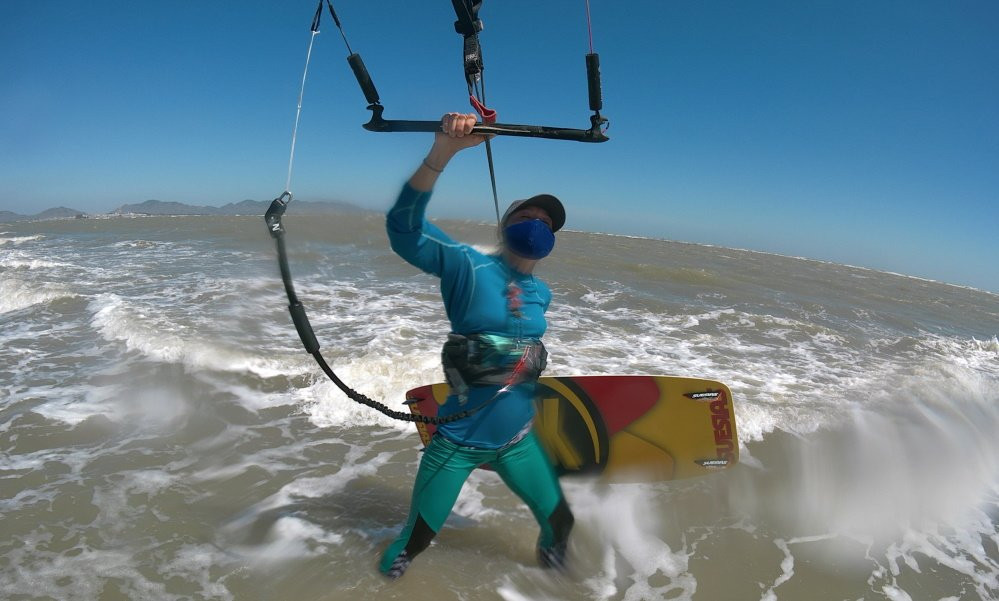 Kitesurfing Lessons Vietnam景点图片