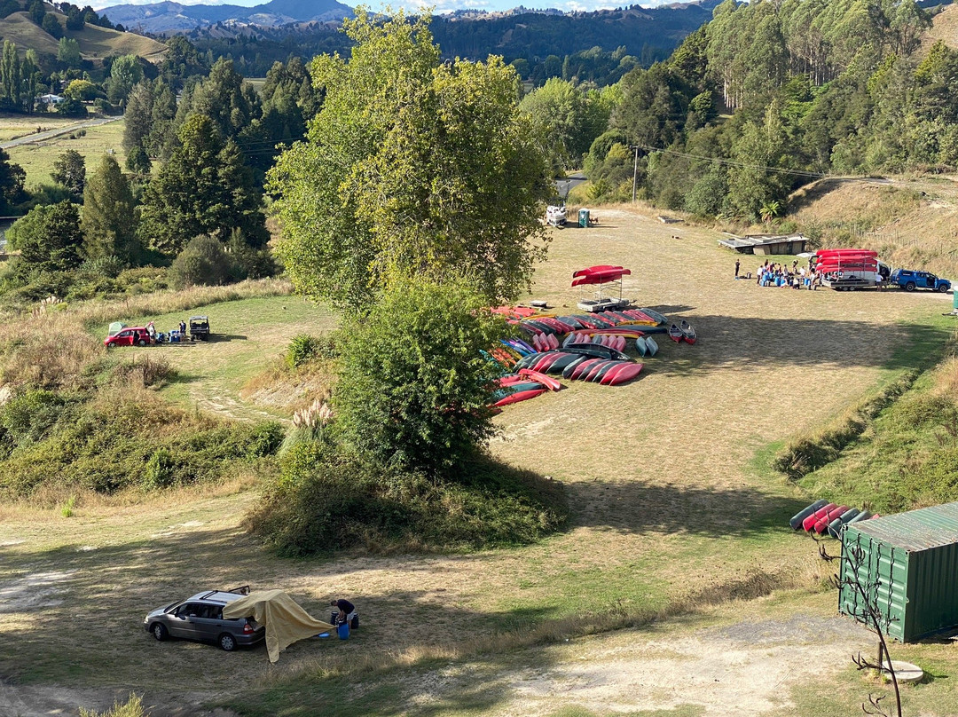 Taumarunui Canoe Hire and Jet Boat Tours景点图片