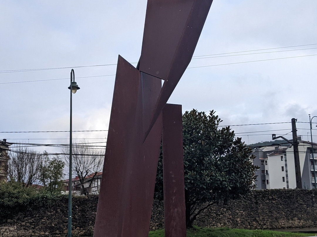 Estatua Agonia De Fuego景点图片
