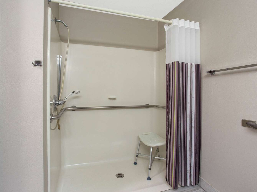 La Quinta Inn by Wyndham Peru Starved Rock State Park主图