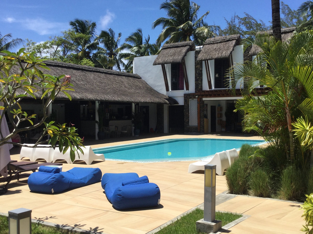 Toparadis guest house & restaurant主图