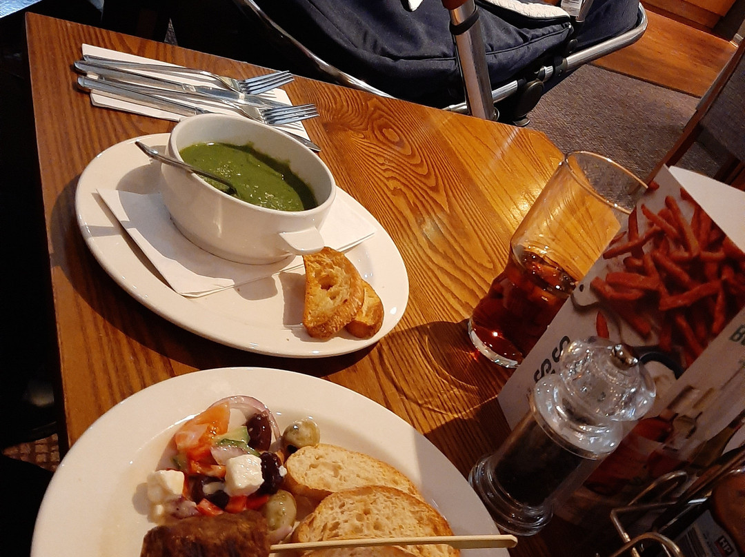 Premier Inn West Bromwich Central hotel主图