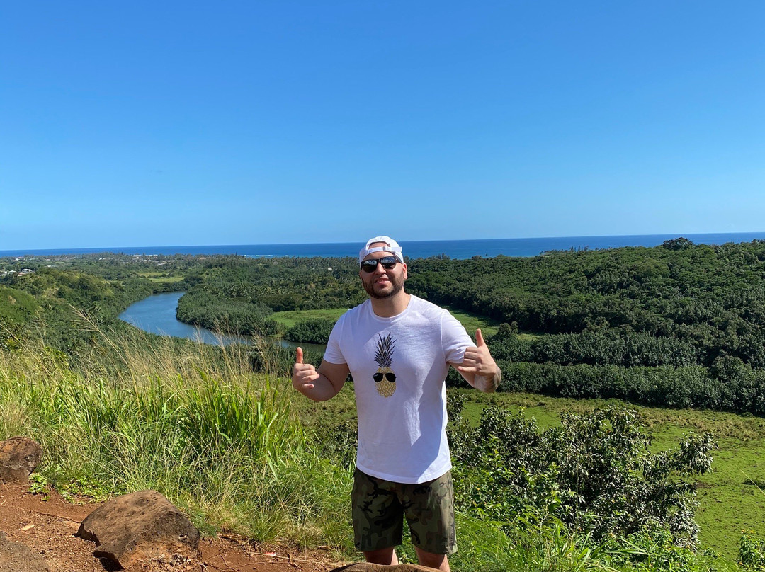 Secret Falls (Uluwehi Falls)景点图片
