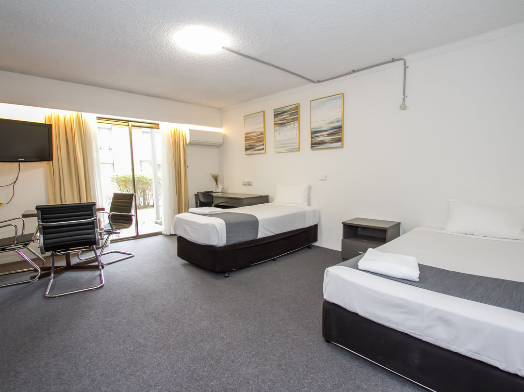 品质客栈柳树丛主图