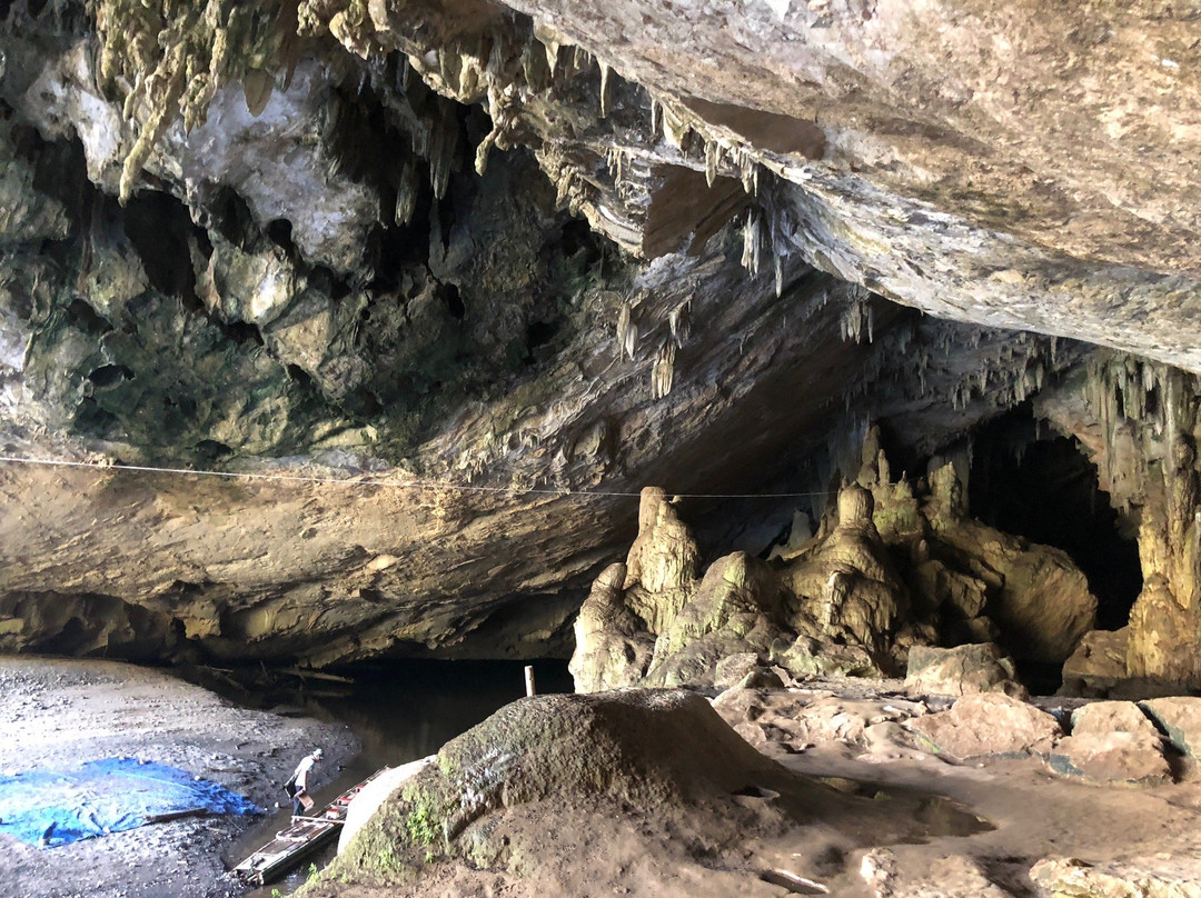 Lod Cave景点图片