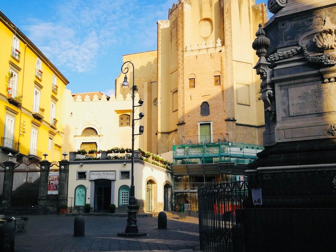 Piazza San Domenico Maggiore景点图片