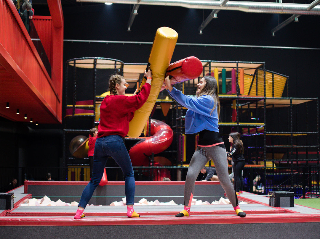 Latitude Tirana-地拉那必去景点