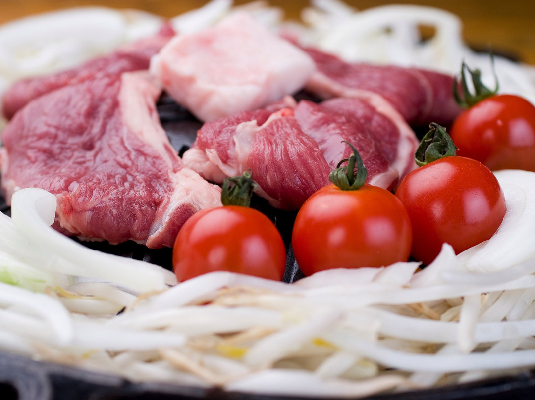 生ラムジンギスカン 山小屋