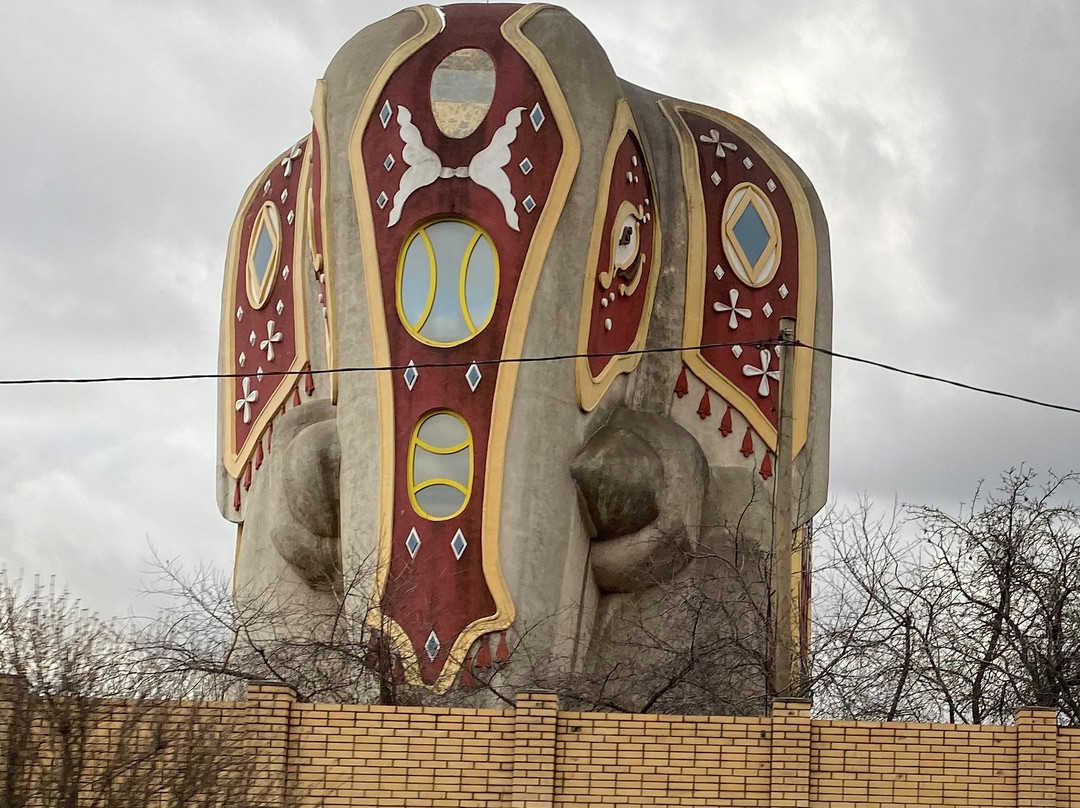 House-Elephant-Ostrovtsy必去景点