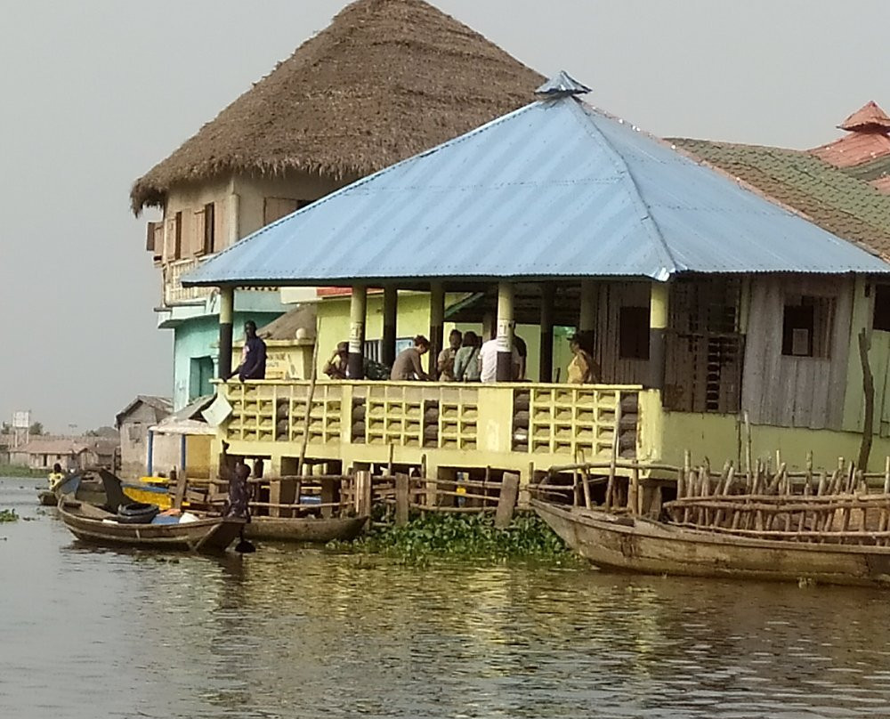 Auberge Carrefour Ganvie Chez M主图