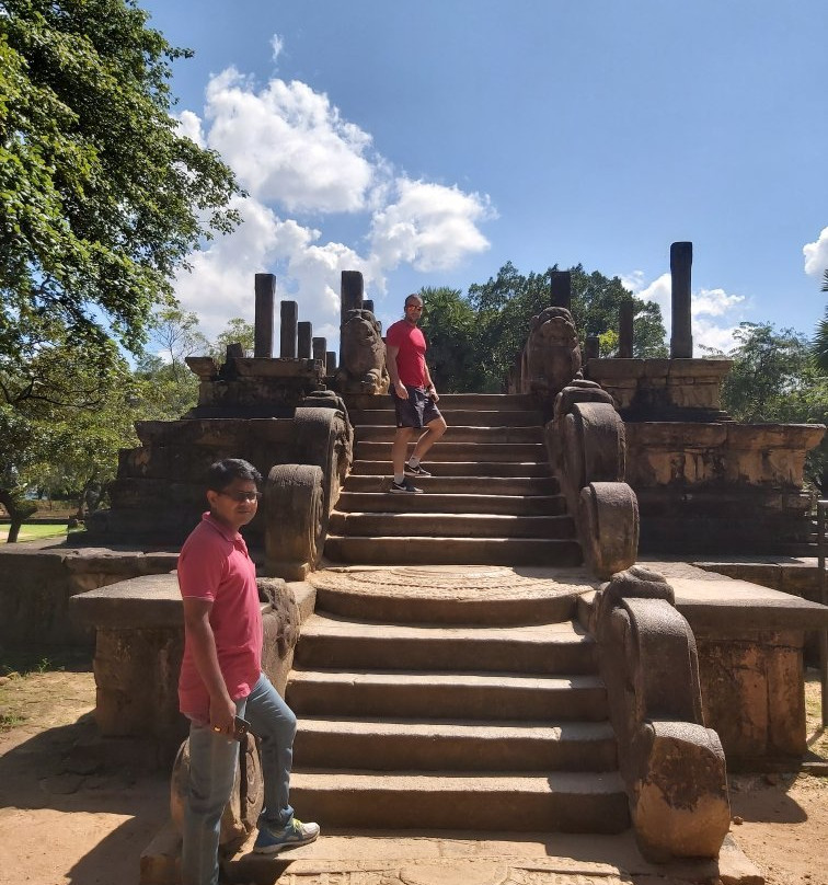 L.G.Lanka Tours-卡图纳耶克必去景点