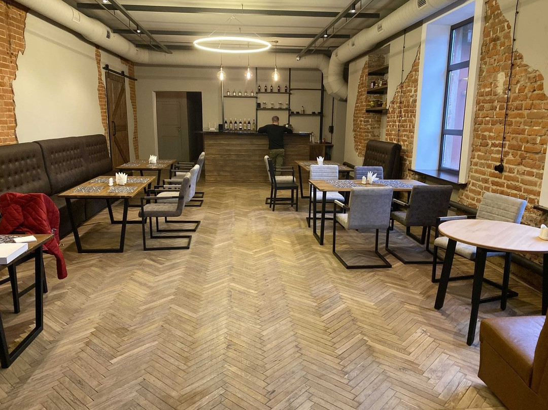 Bobrov旅游攻略图片