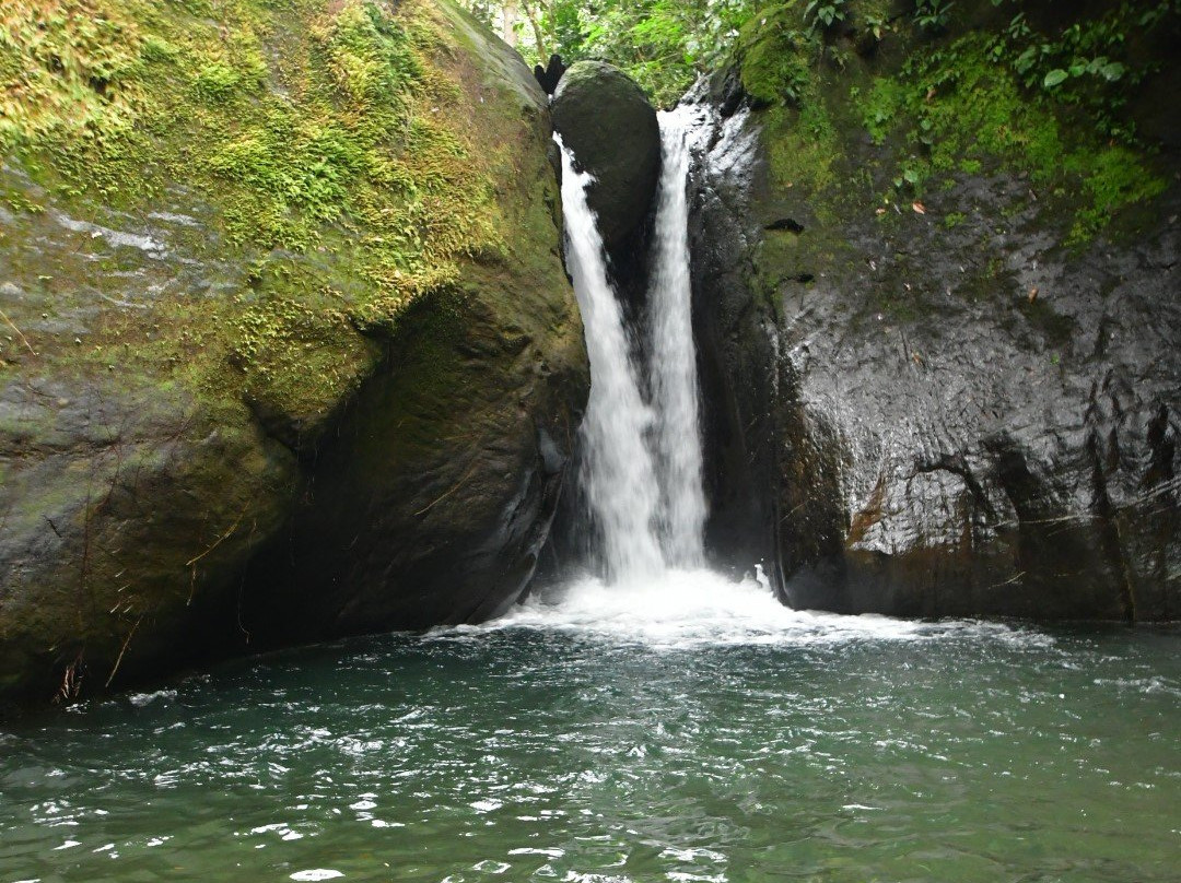 Cascada El Pavon景点图片