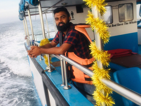 Whale Watching With Nishantha-美蕊沙必去景点