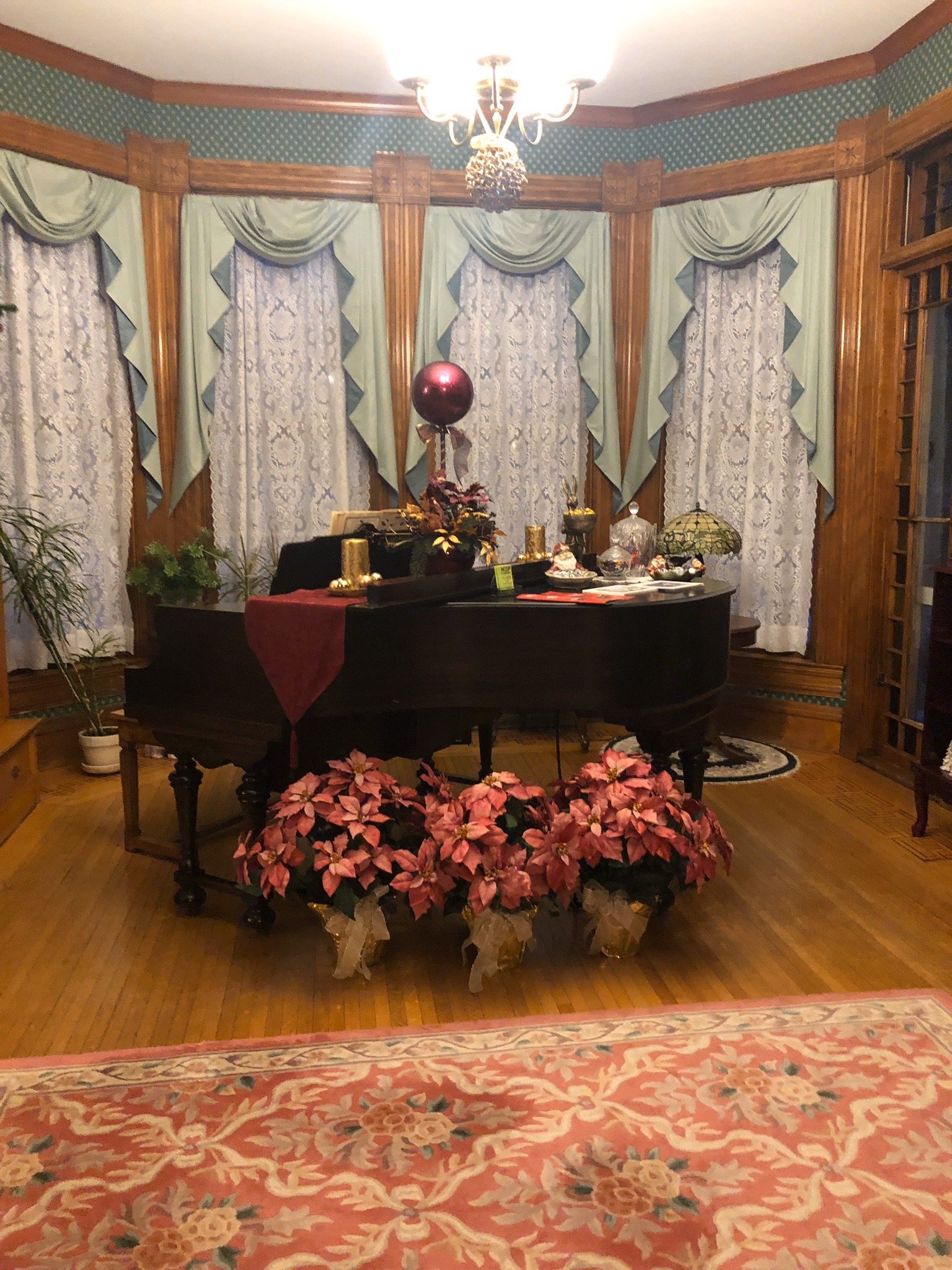 Phipps Inn-官方
