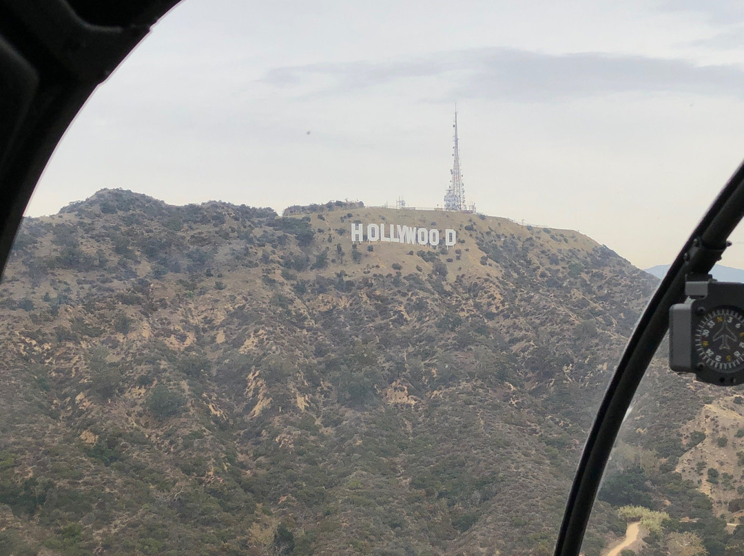 Celebrity Helicopters Day Tours-康普顿必去景点