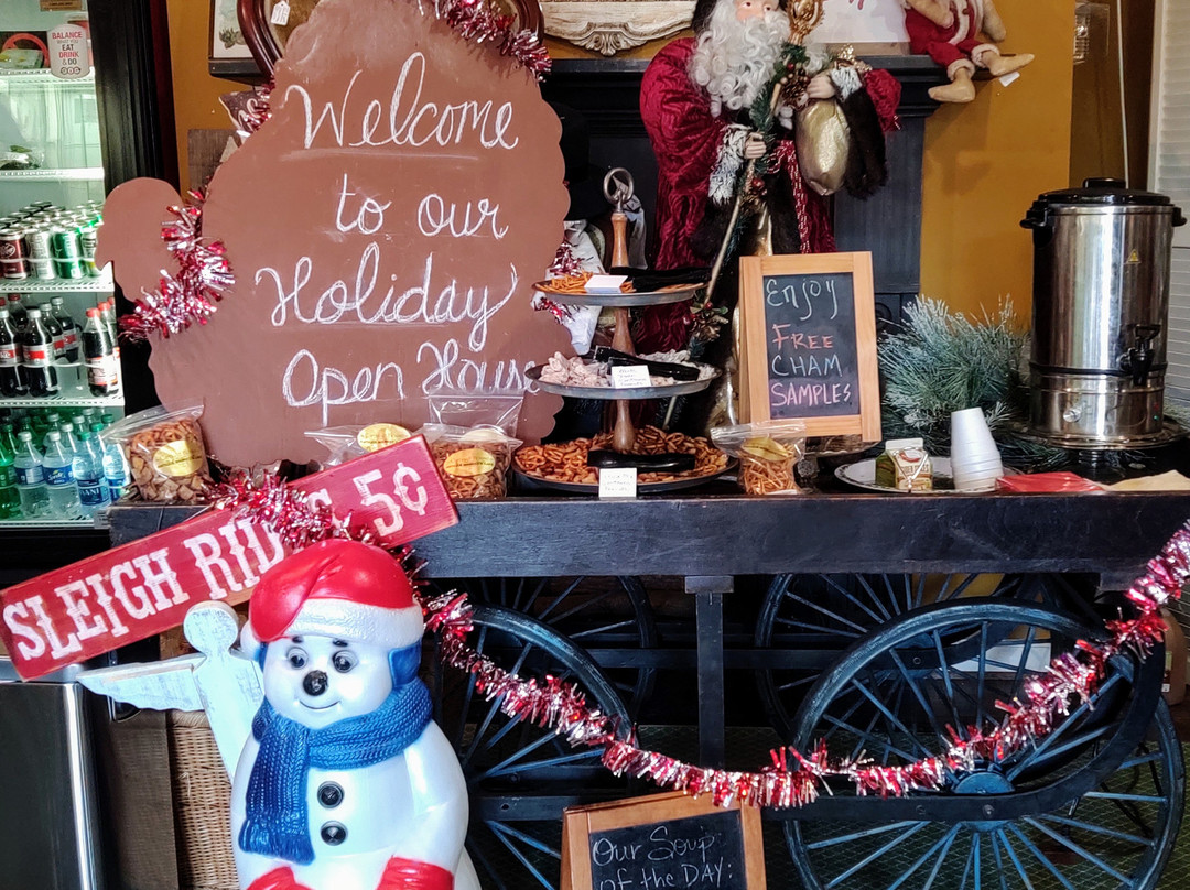 Carriage House Antique Market & Cafe'-Jackson必去景点