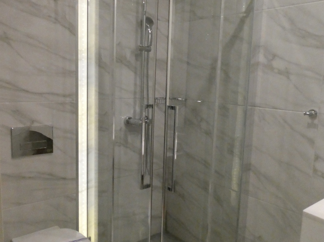 Athens Avenue Hotel主图