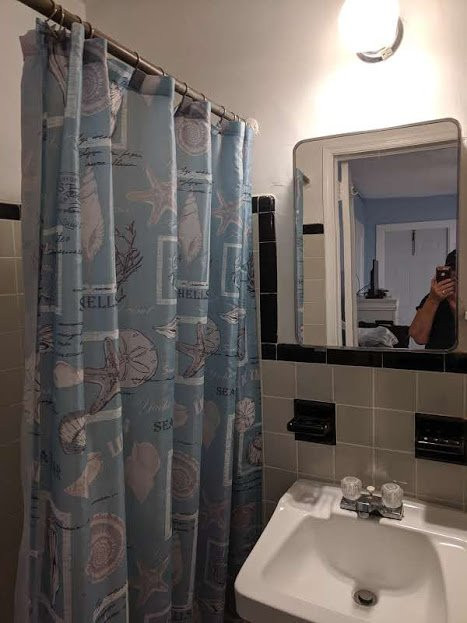 St Maurice Beach Inn主图