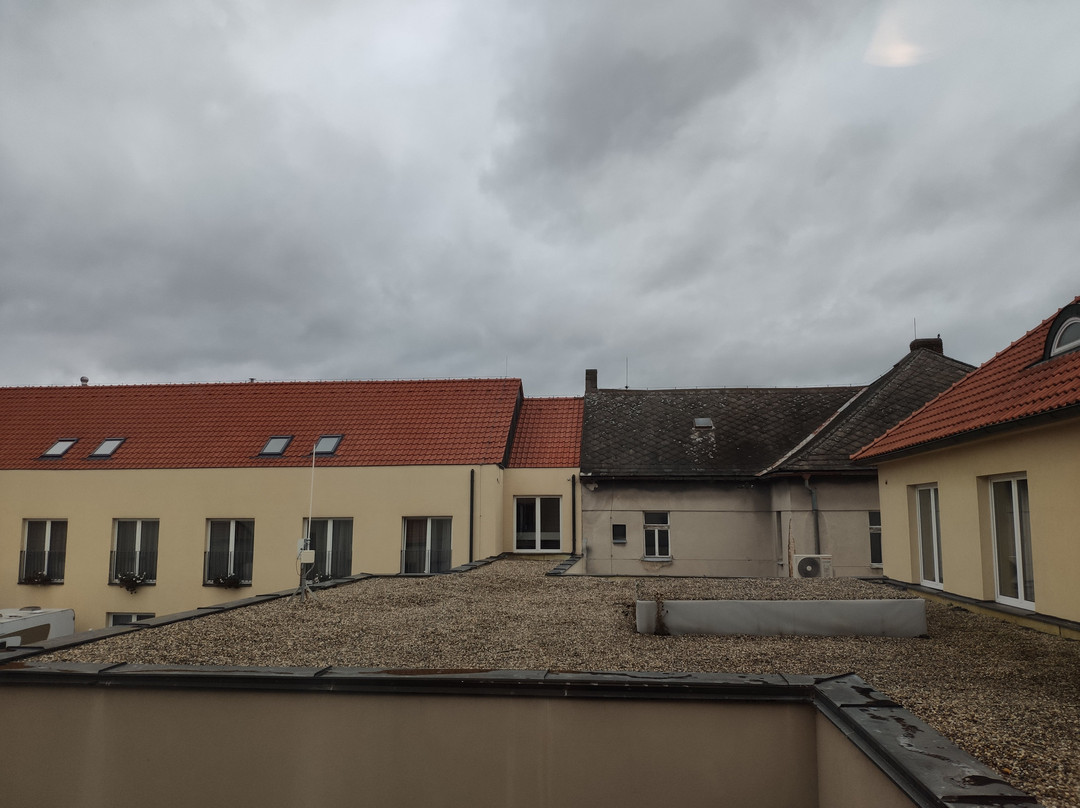 Dolce Villa Hotel主图