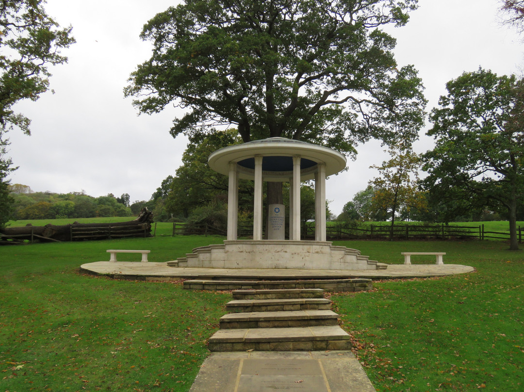 Magna Carta Monument景点图片