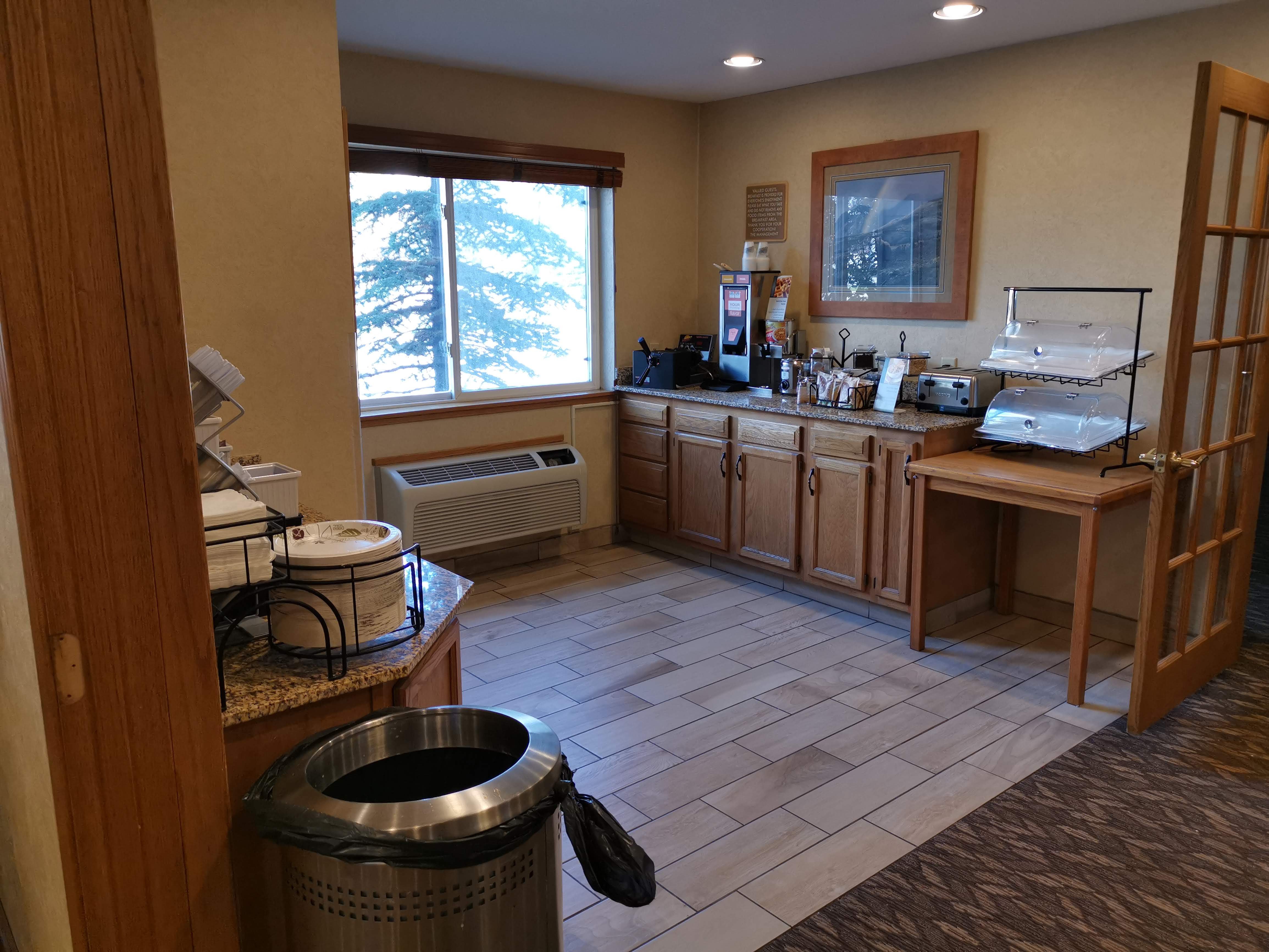 Best Western Pinedale Inn-餐饮