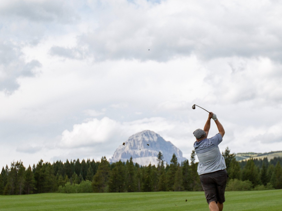 Crowsnest Pass Golf Club景点图片