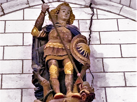 Église Saint-Pierre-Es-Liens-Chedigny必去景点