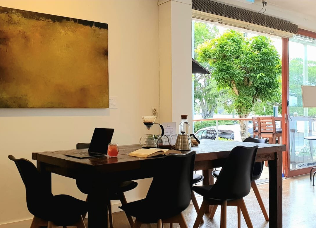 Fine Espresso Bar and Simplistic Spa-努萨维尔必去景点