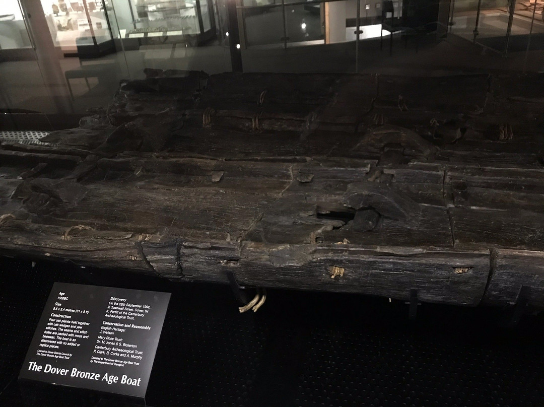 Dover Museum And Bronze Age Boat Gallery景点图片