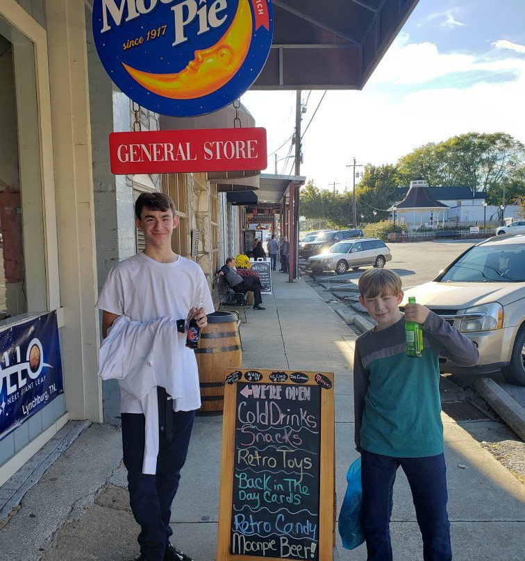 MoonPie General Store-Lynchburg必去景点