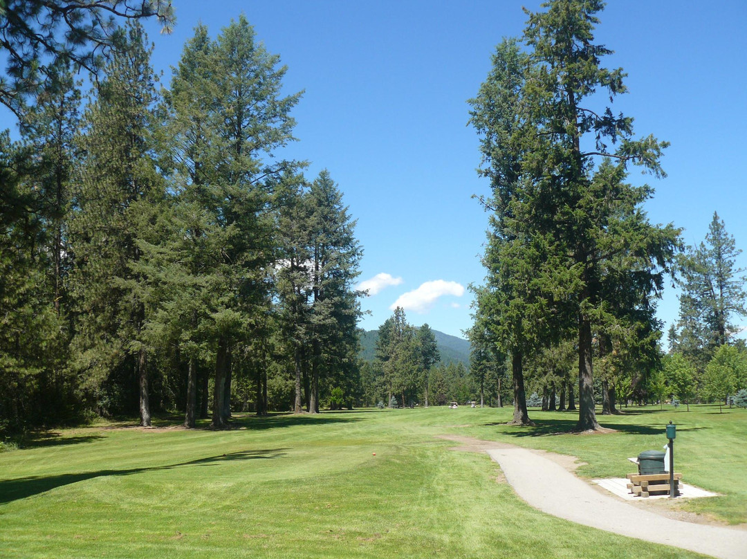 Christina Lake Golf Club景点图片