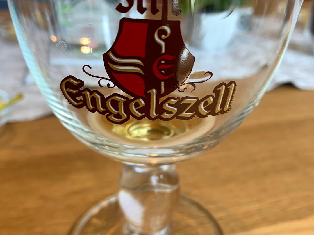 Goldenes Schiff Hotel-Mietparkplätze主图