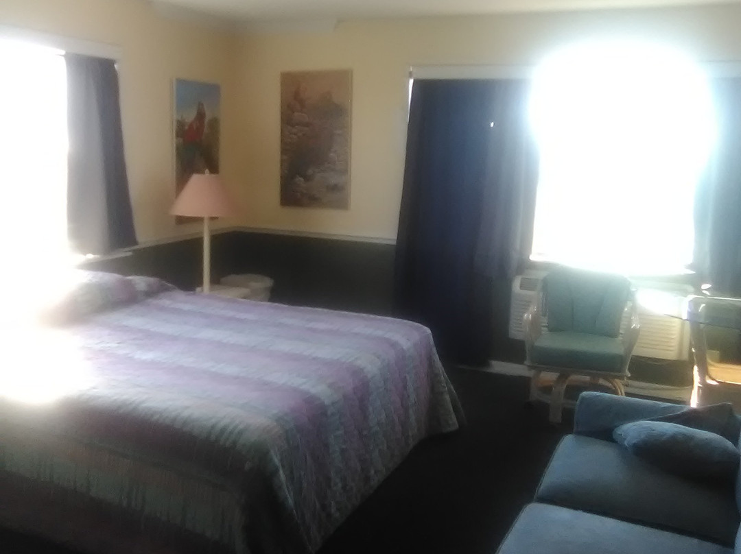 Dockside Motel主图